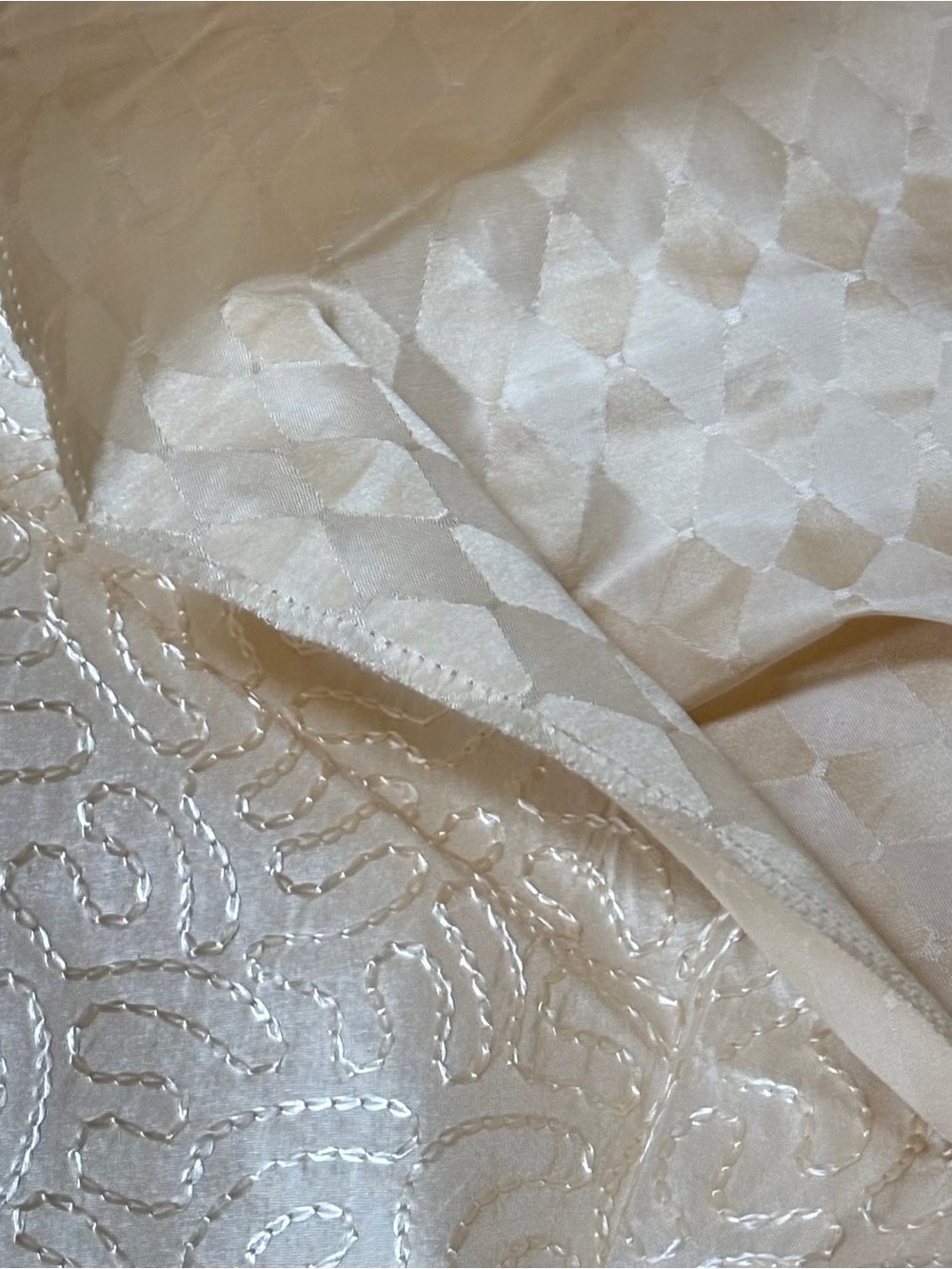 Vintage Kravet Couture Silk Harlequin design Fabric Ivory